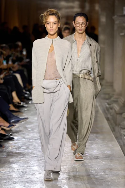 Look 5